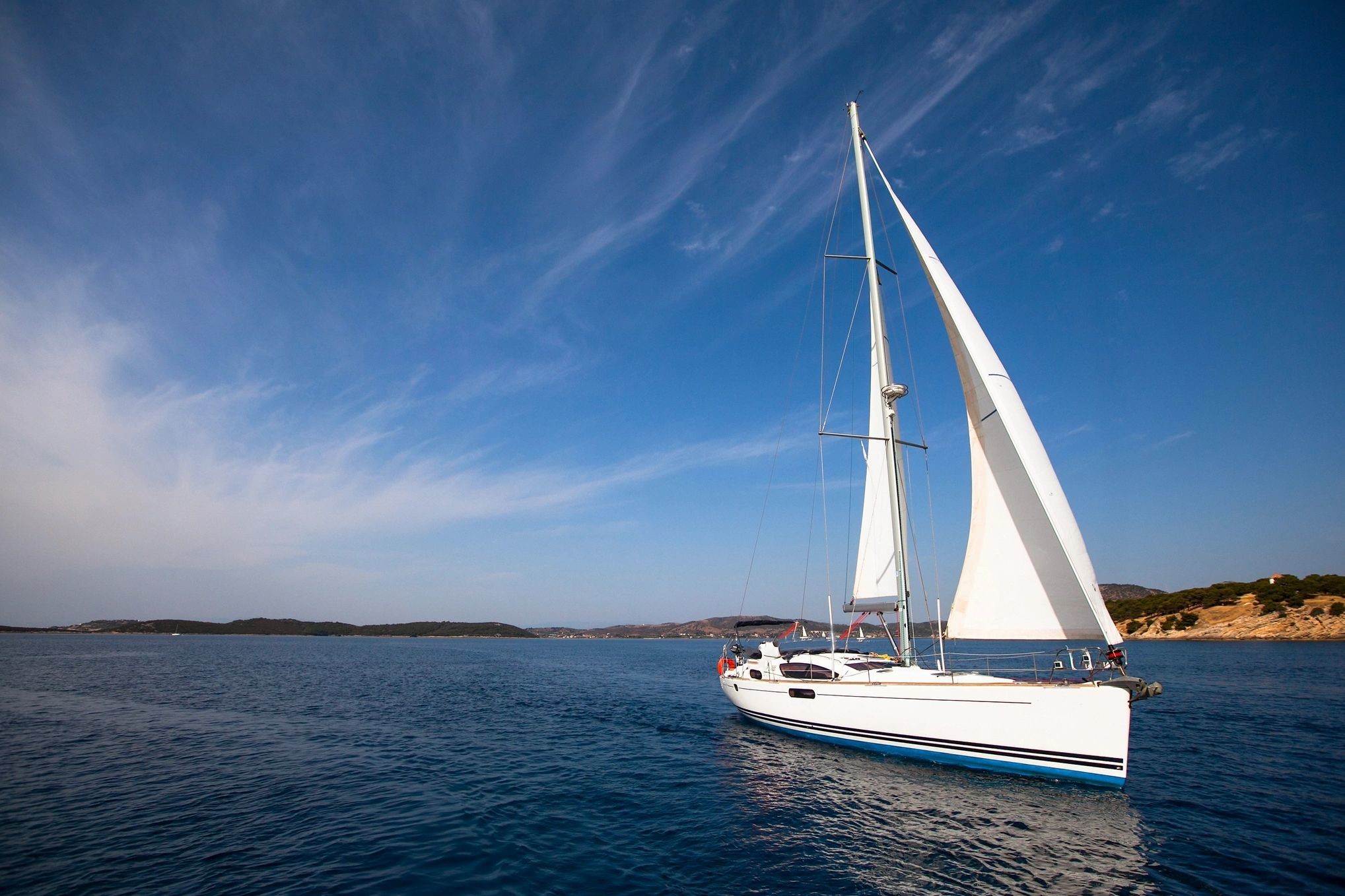 Click to enlarge. Boats deliveries: sailing and motor yachts, year round and over all waters. Boats deliveries: sailing and motor yachts, year round and over all waters.